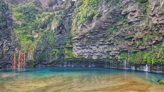 天神の滝の全景